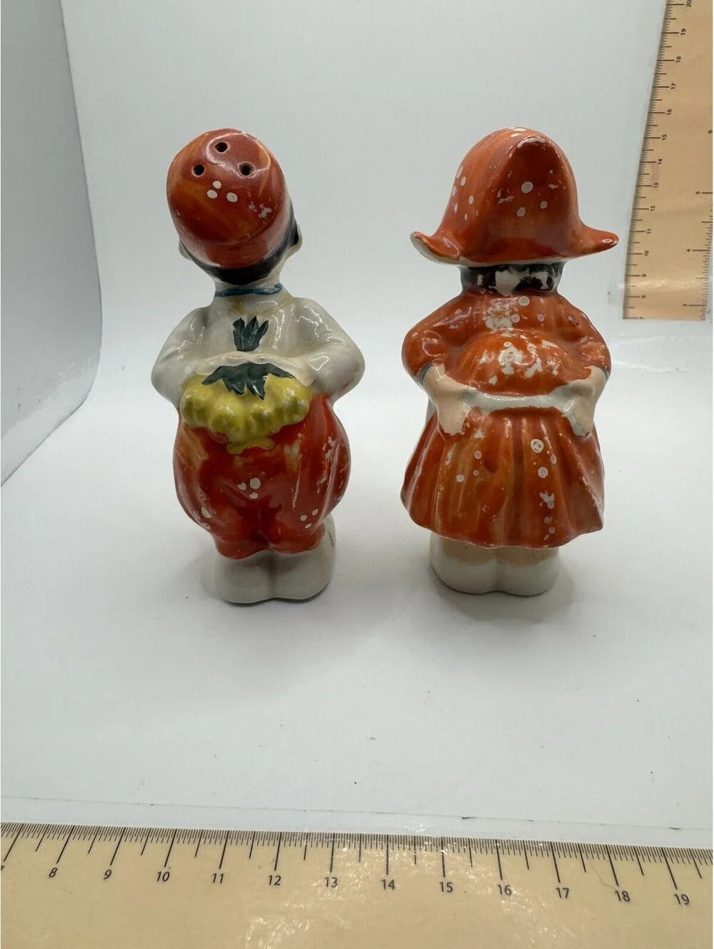 Vintage Salt and Pepper Shakers ~ Kissing Dutch Boy and Girl ~ Japan - Red